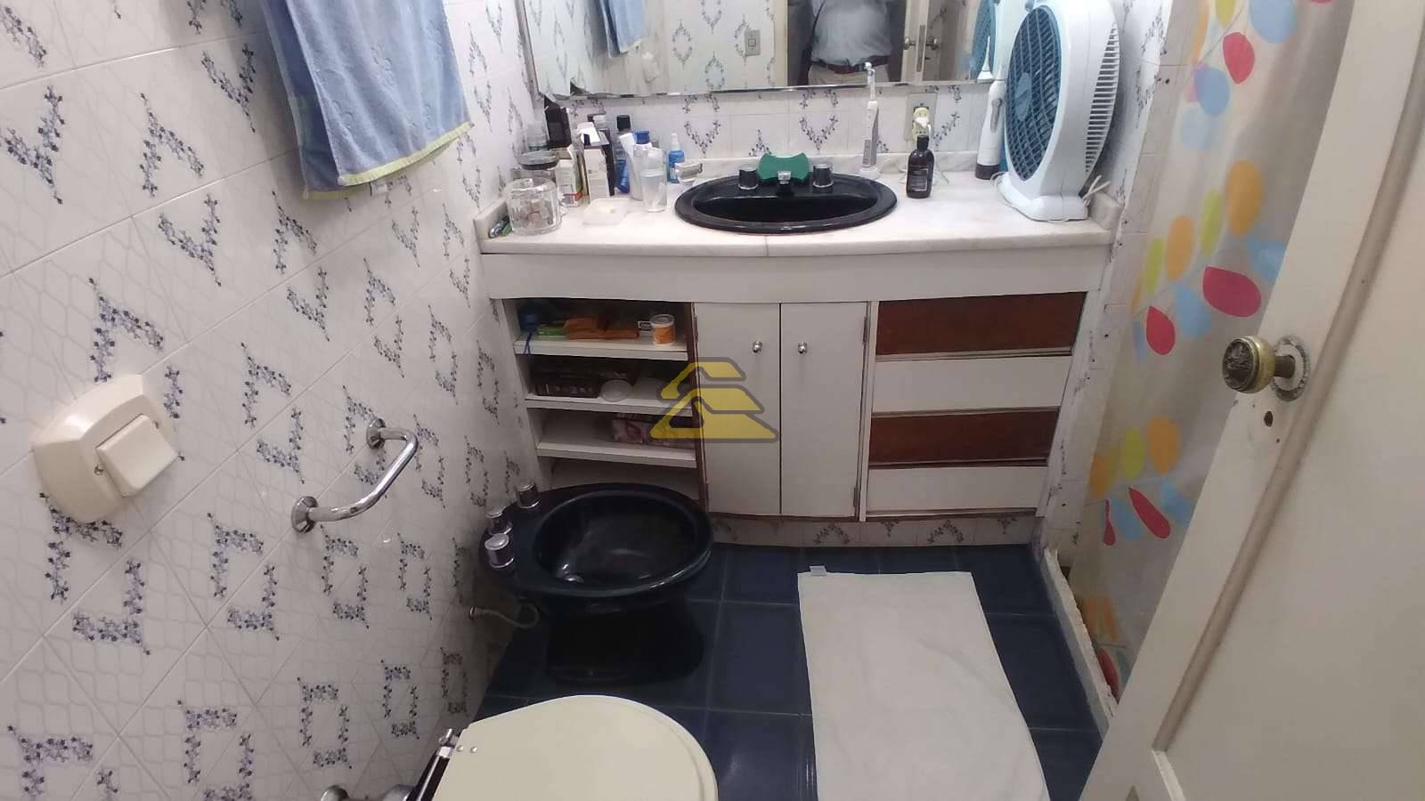 Apartamento à venda com 4 quartos, 90m² - Foto 19