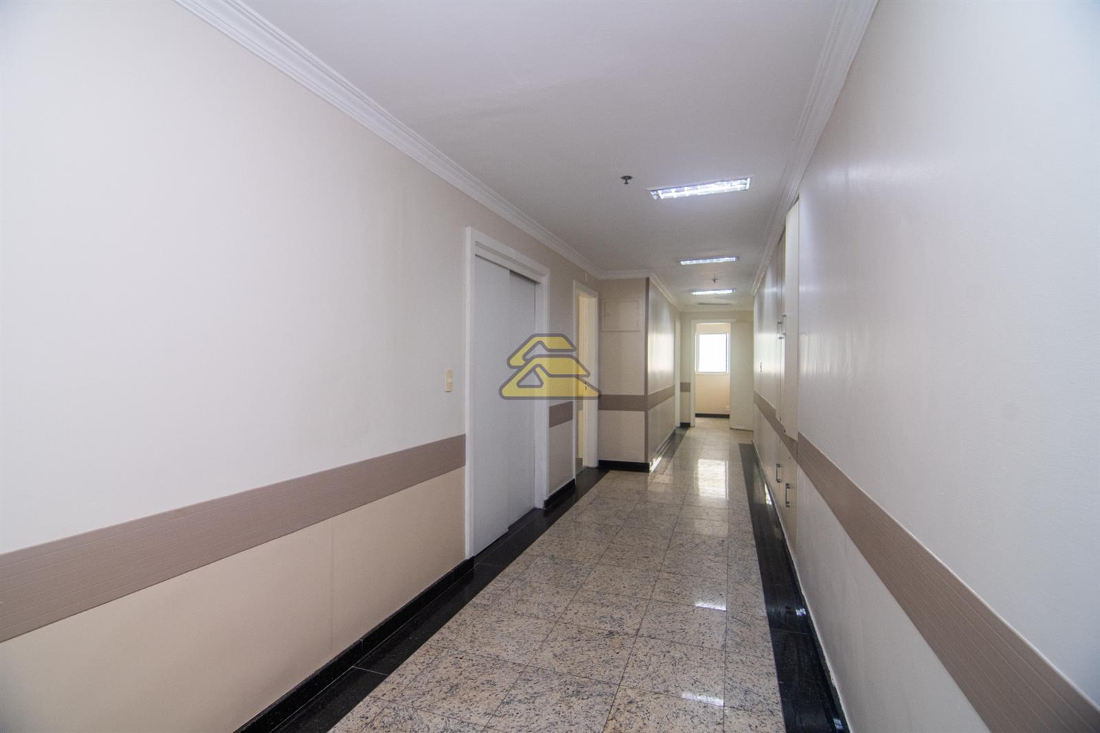 Conjunto Comercial-Sala para alugar com 21 quartos, 960m² - Foto 9