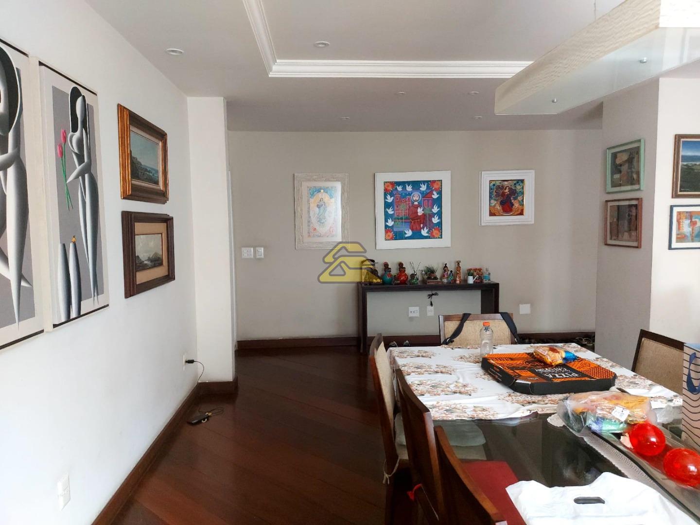 Apartamento à venda com 4 quartos, 208m² - Foto 10