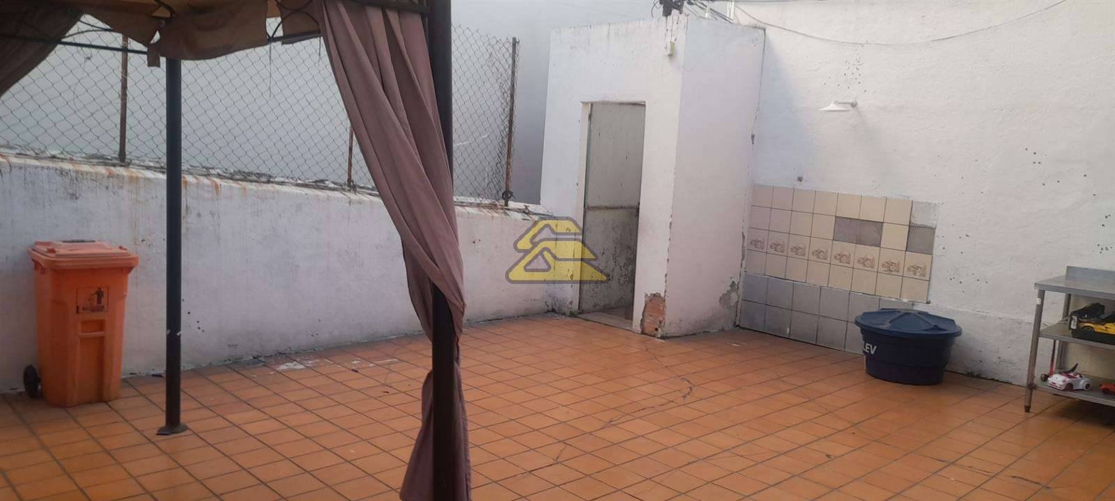 Apartamento à venda com 3 quartos, 95m² - Foto 17