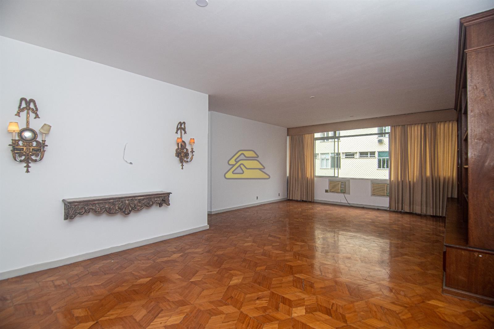 Apartamento à venda com 3 quartos, 180m² - Foto 26