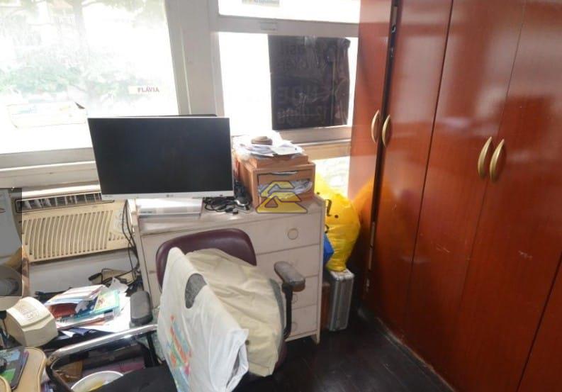 Apartamento à venda com 2 quartos, 75m² - Foto 8