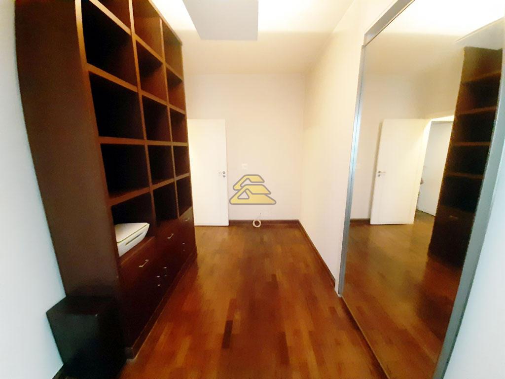 Apartamento à venda com 4 quartos, 240m² - Foto 34