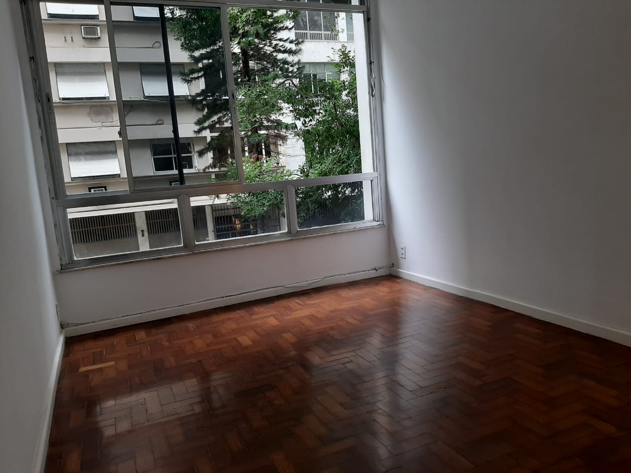 Apartamento à venda com 3 quartos, 86m² - Foto 3