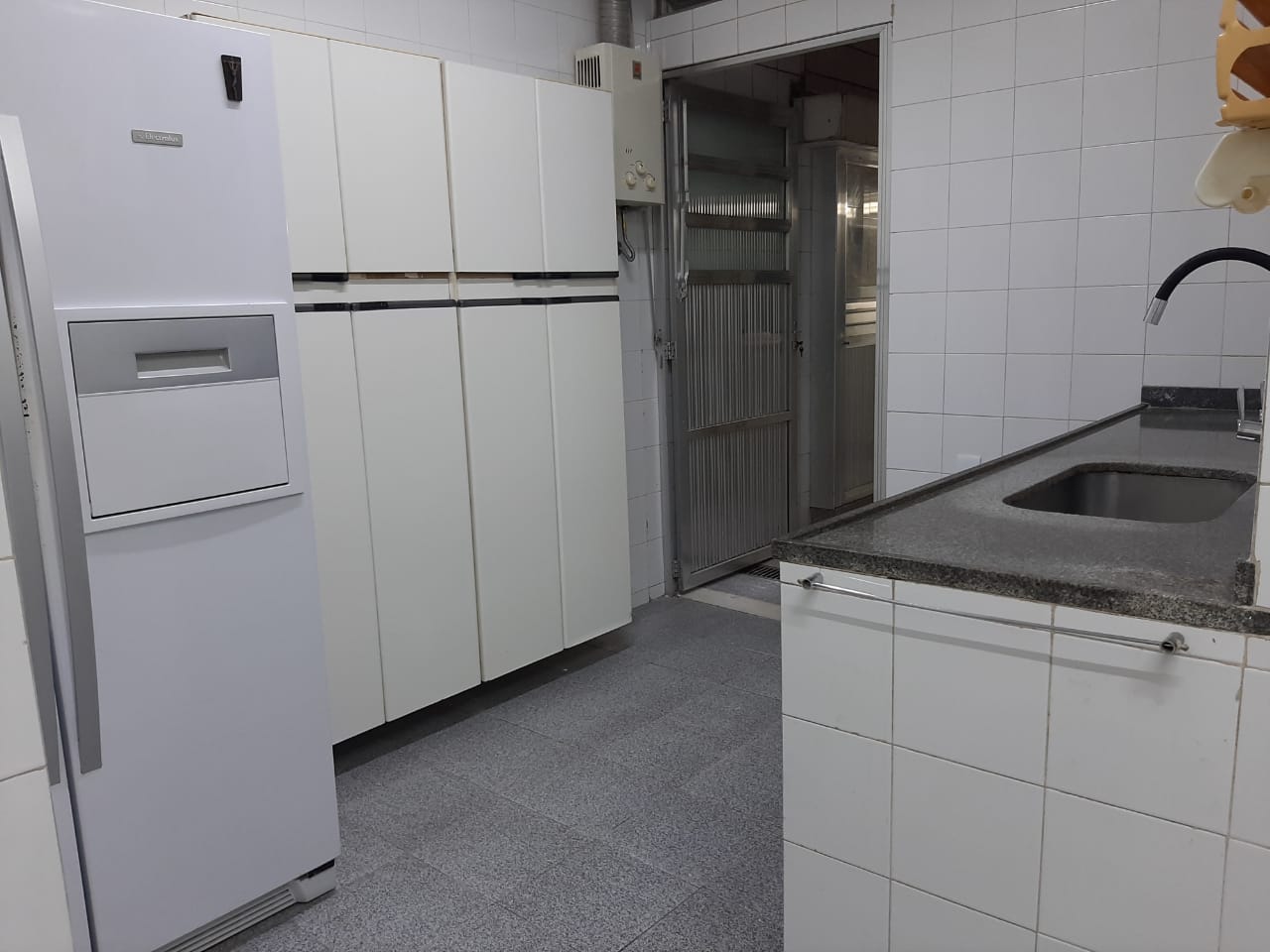 Apartamento à venda com 3 quartos, 86m² - Foto 16