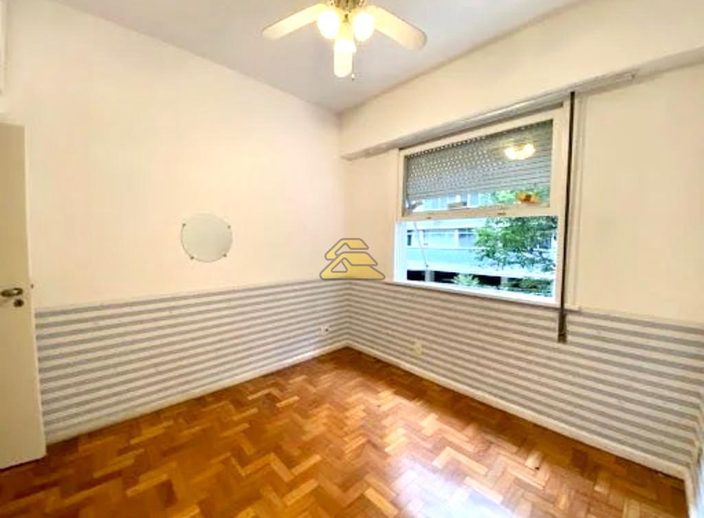 Apartamento à venda com 3 quartos, 161m² - Foto 23