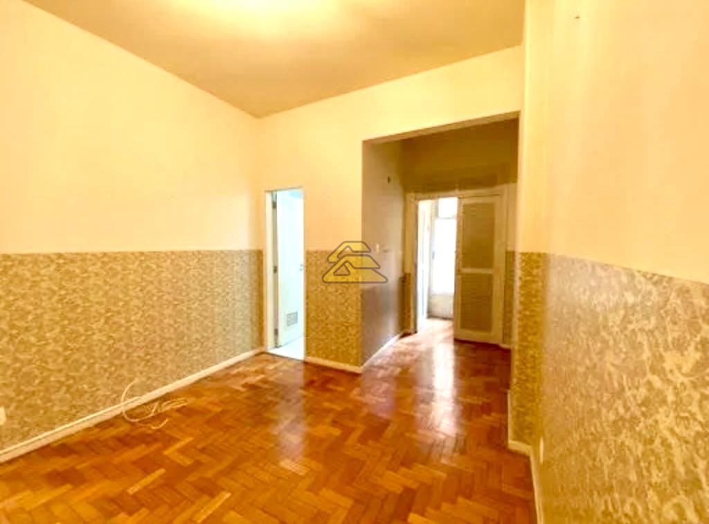 Apartamento à venda com 3 quartos, 161m² - Foto 15