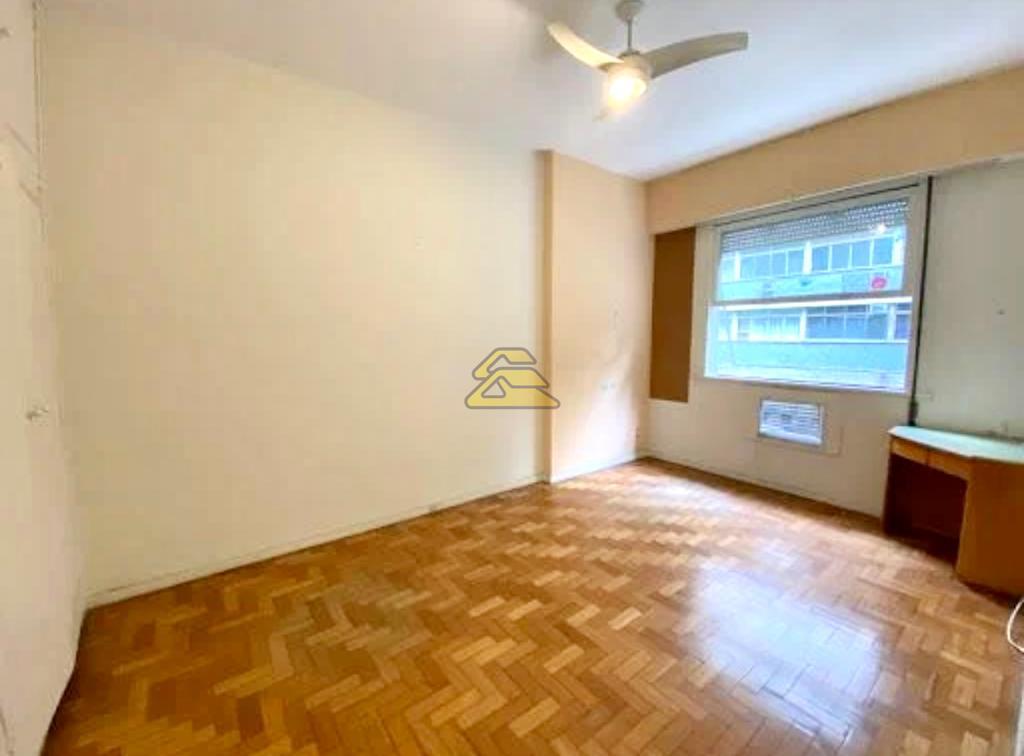 Apartamento à venda com 3 quartos, 161m² - Foto 22