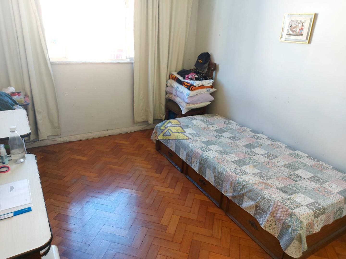 Apartamento à venda com 3 quartos, 133m² - Foto 8