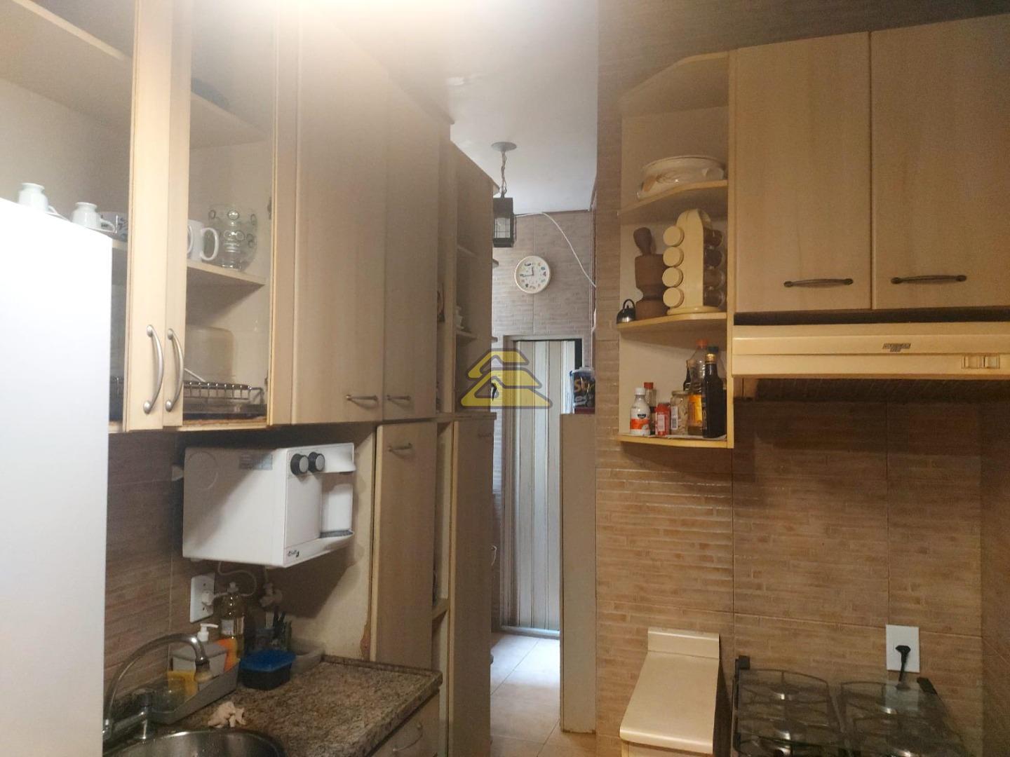 Apartamento à venda com 3 quartos, 77m² - Foto 18