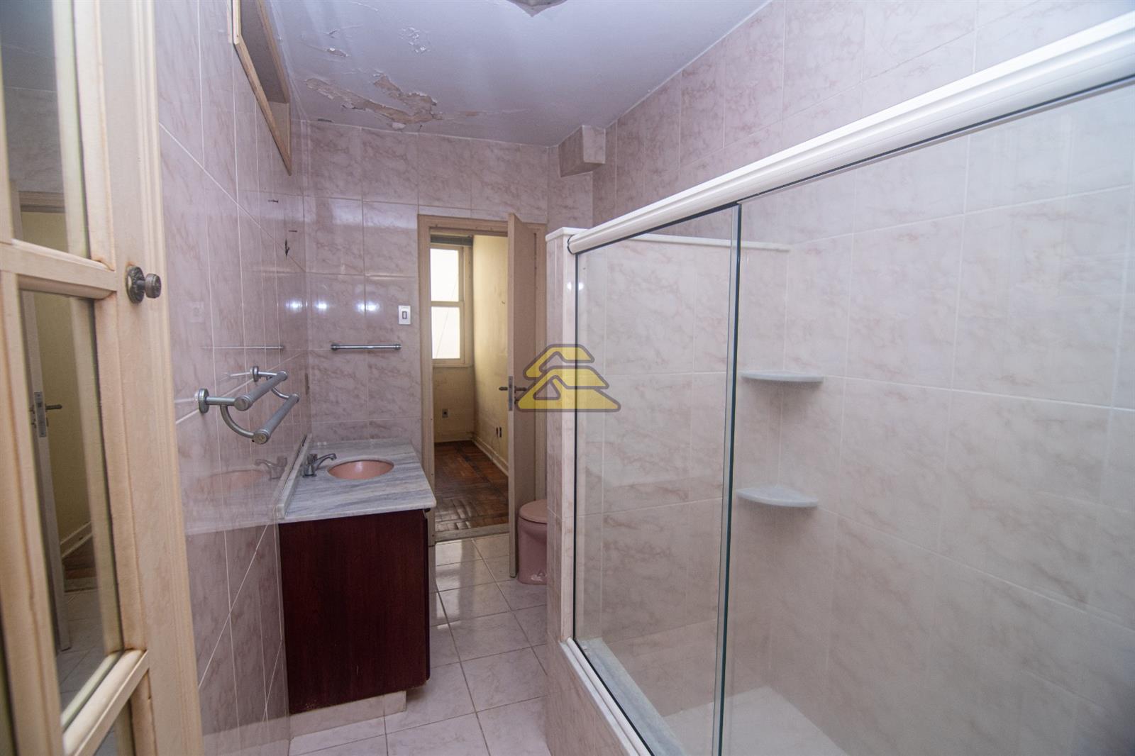 Apartamento à venda com 3 quartos, 183m² - Foto 16