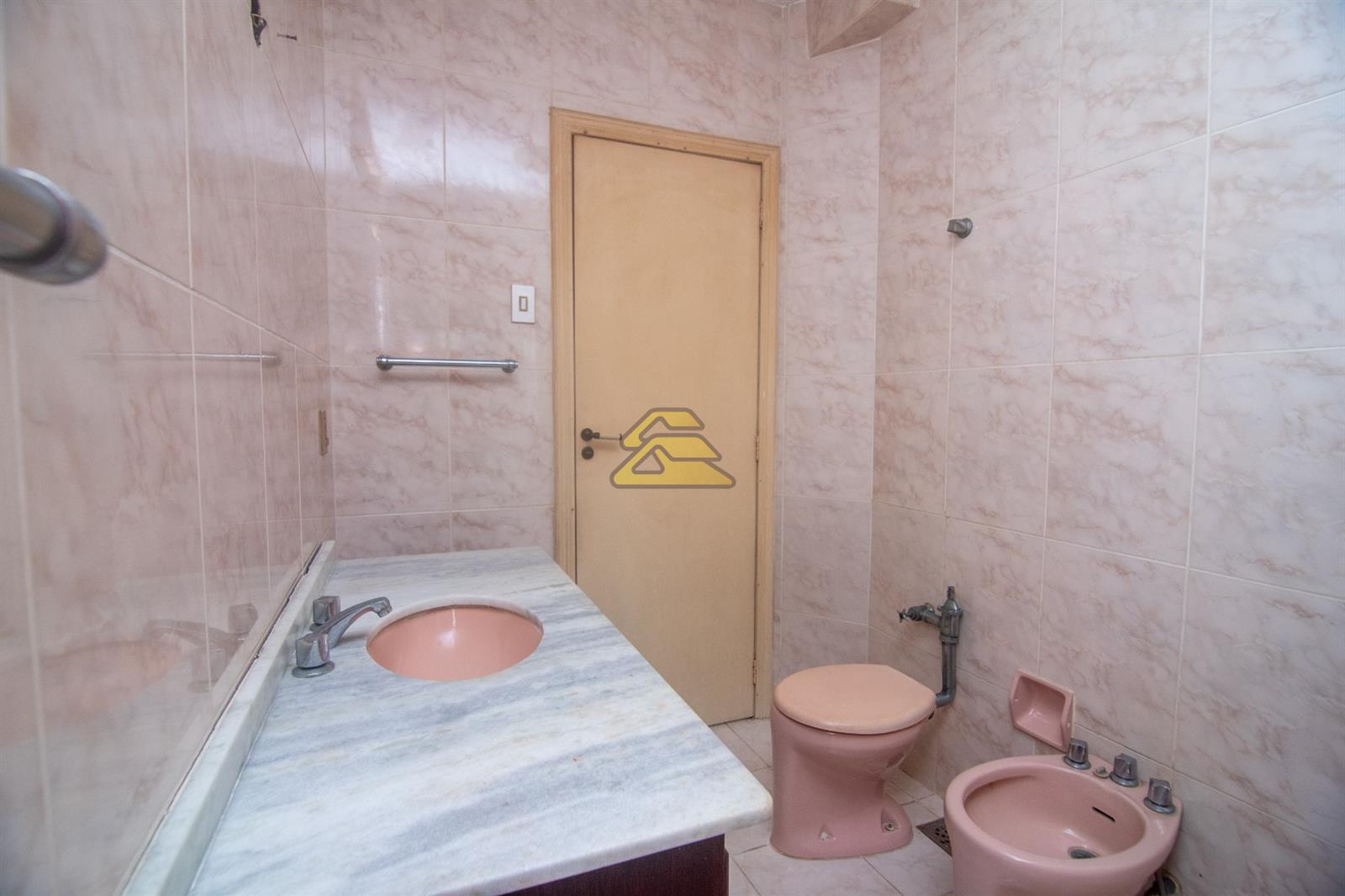 Apartamento à venda com 3 quartos, 183m² - Foto 17