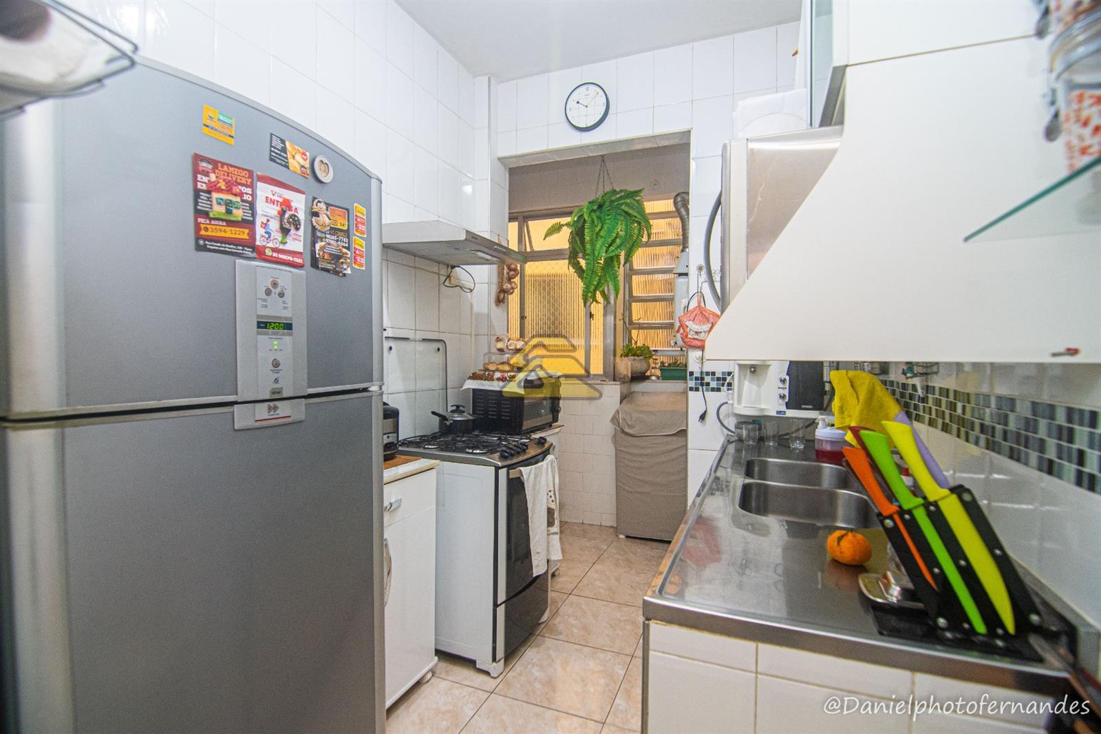 Apartamento à venda com 2 quartos, 64m² - Foto 12