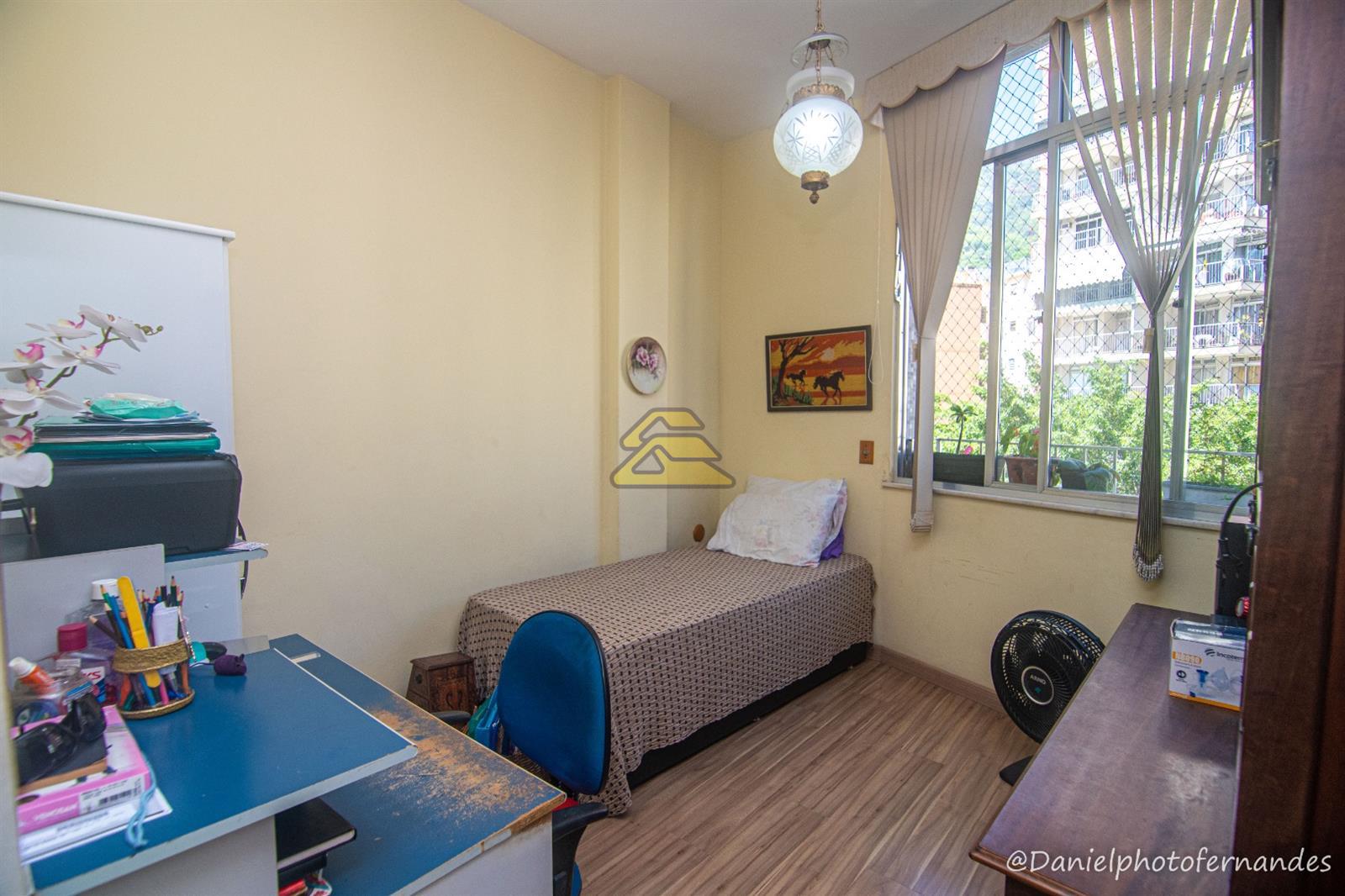 Apartamento à venda com 2 quartos, 64m² - Foto 5