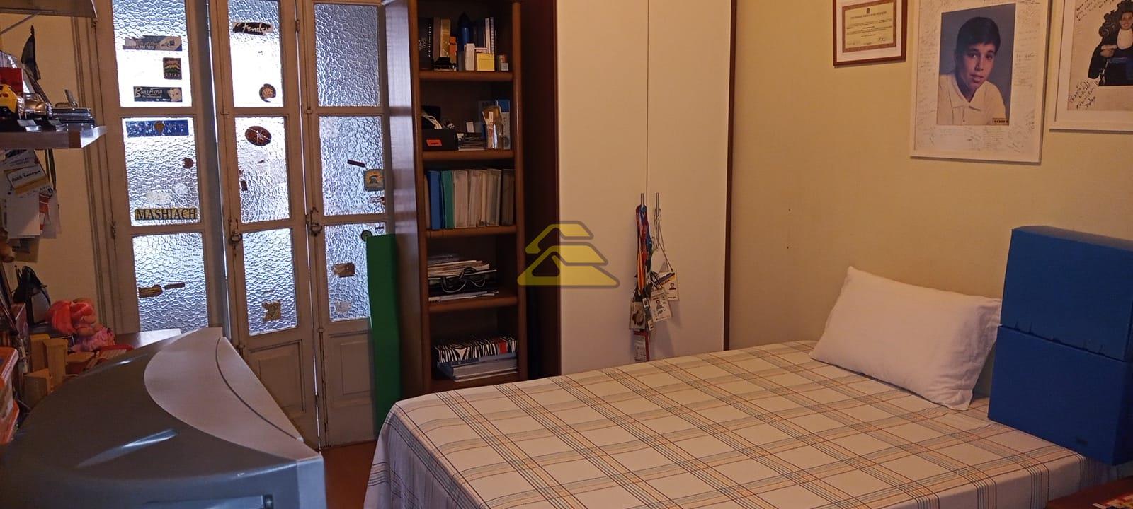 Apartamento à venda com 2 quartos, 142m² - Foto 8