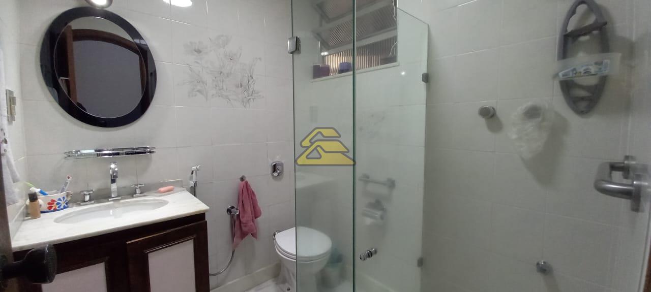 Apartamento à venda com 3 quartos, 121m² - Foto 15