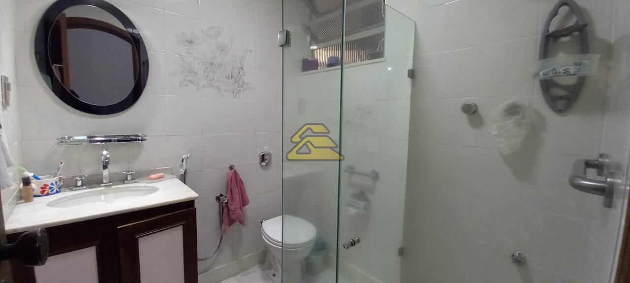 Apartamento à venda com 3 quartos, 121m² - Foto 16