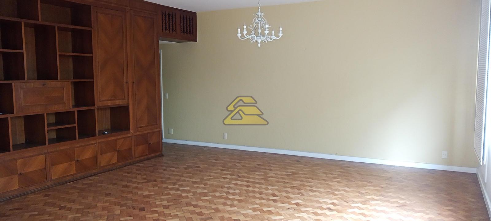 Apartamento à venda com 4 quartos, 194m² - Foto 3