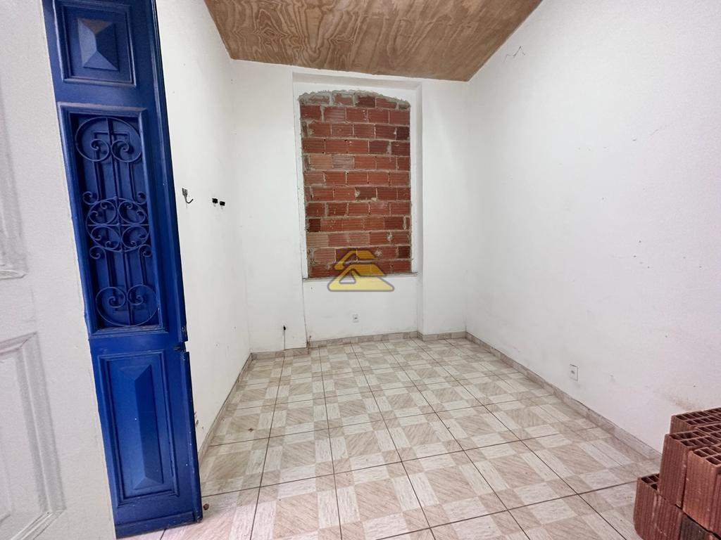 Prédio Inteiro à venda com 6 quartos, 292m² - Foto 26