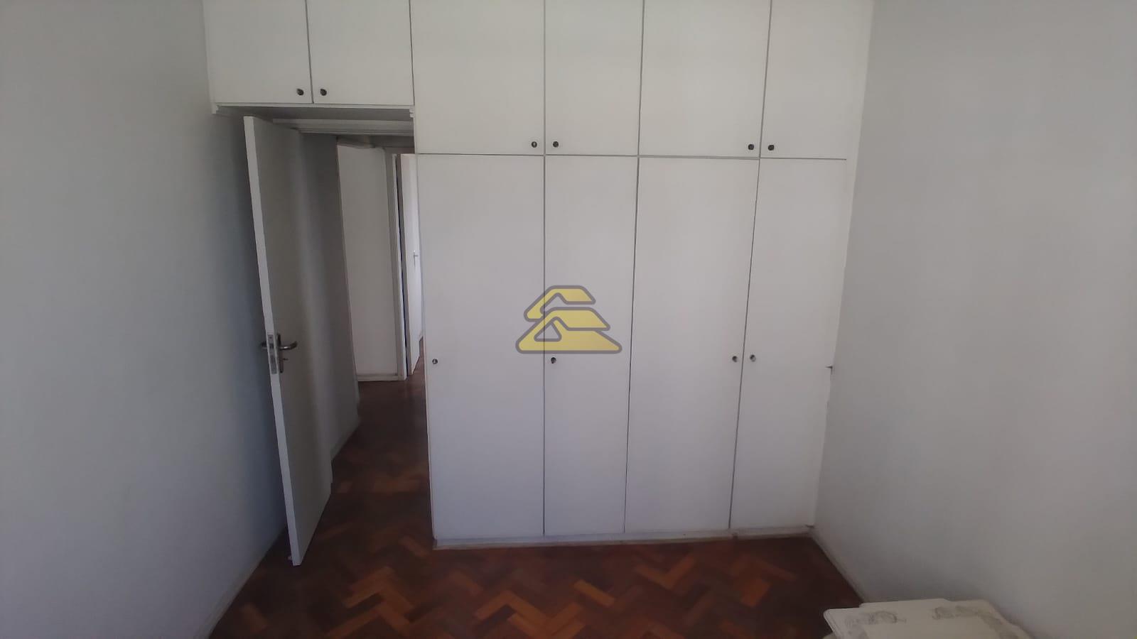 Apartamento à venda com 2 quartos, 66m² - Foto 20