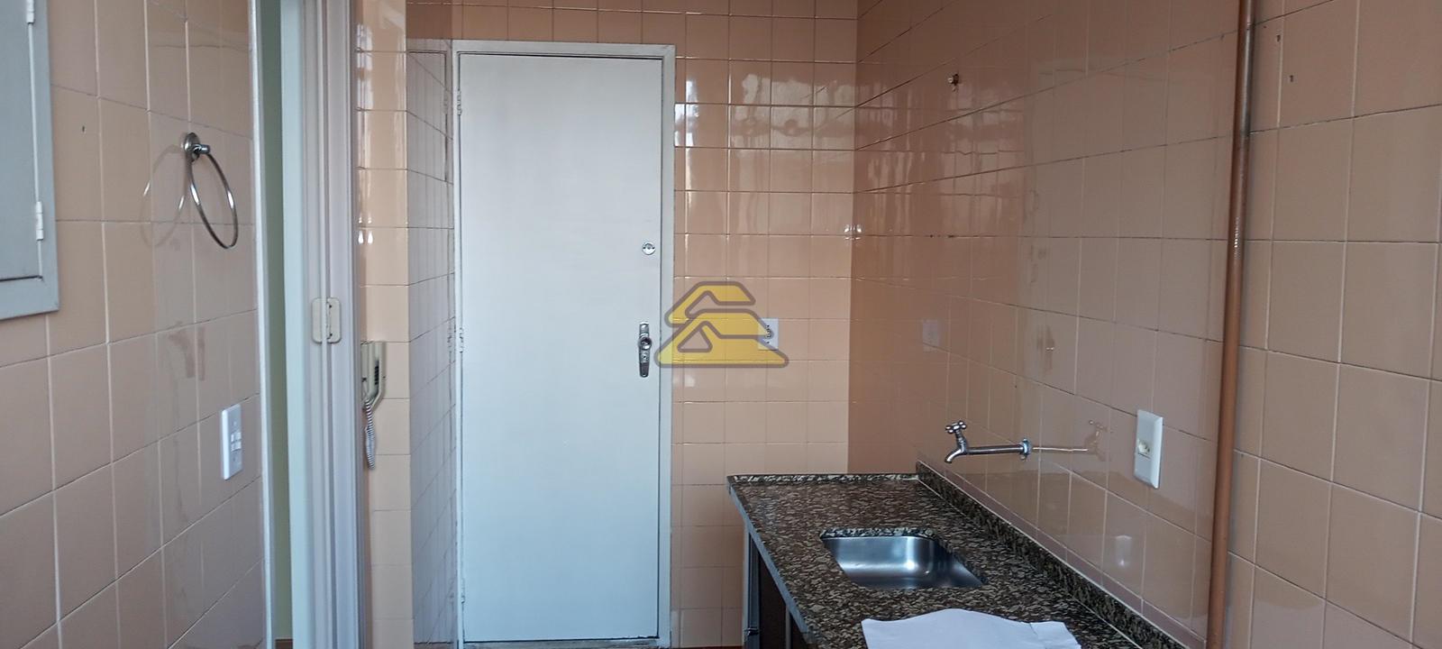 Apartamento à venda com 2 quartos, 59m² - Foto 15