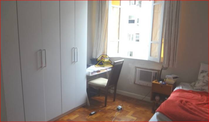 Apartamento à venda com 2 quartos, 70m² - Foto 11