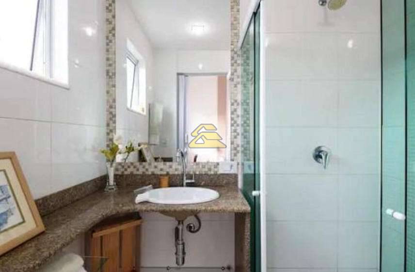 Apartamento à venda com 2 quartos, 70m² - Foto 6