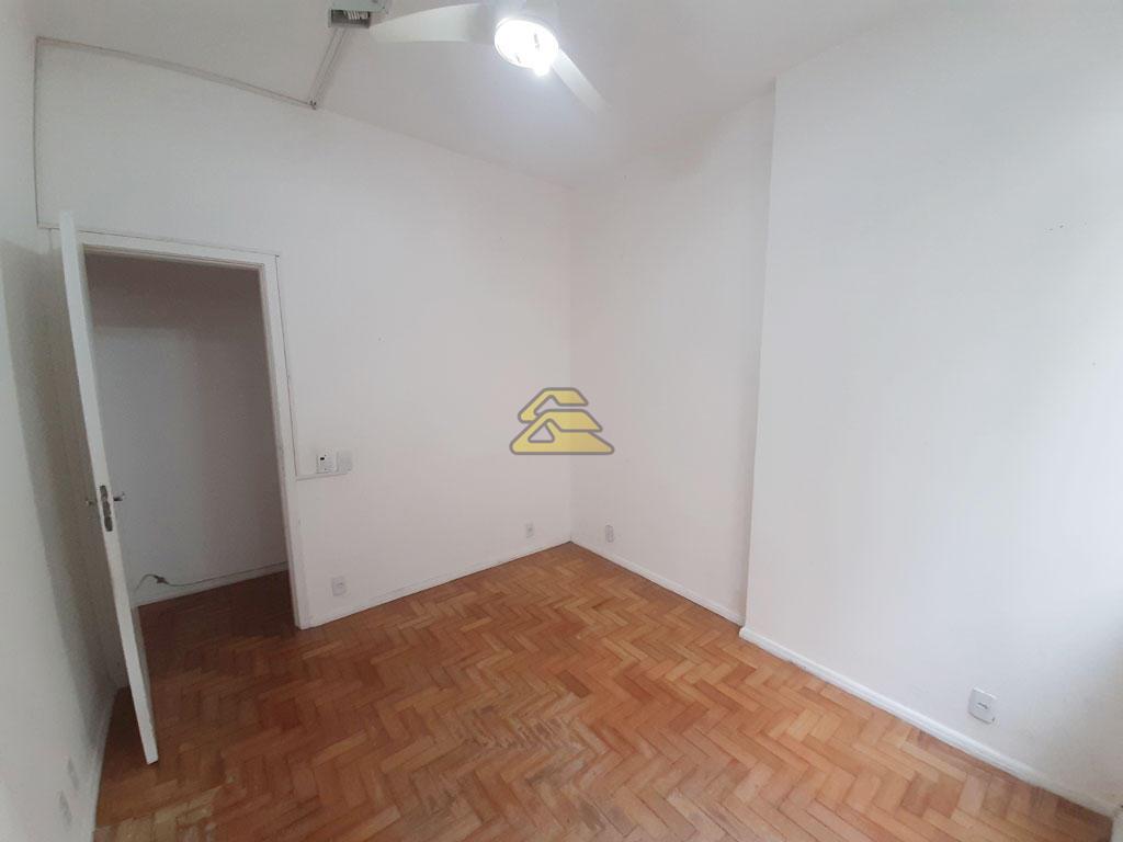 Apartamento à venda com 3 quartos, 99m² - Foto 8