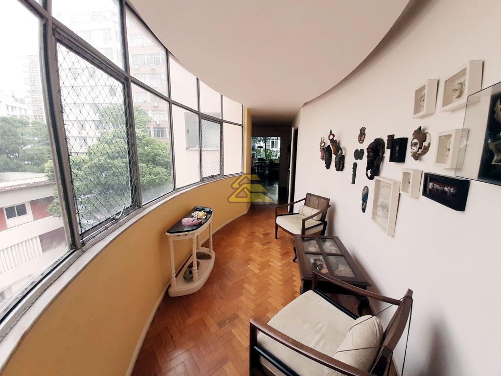 Apartamento à venda com 3 quartos, 284m² - Foto 13