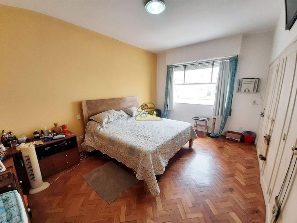 Apartamento à venda com 3 quartos, 284m² - Foto 10