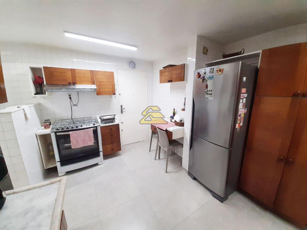 Apartamento à venda com 4 quartos, 199m² - Foto 15