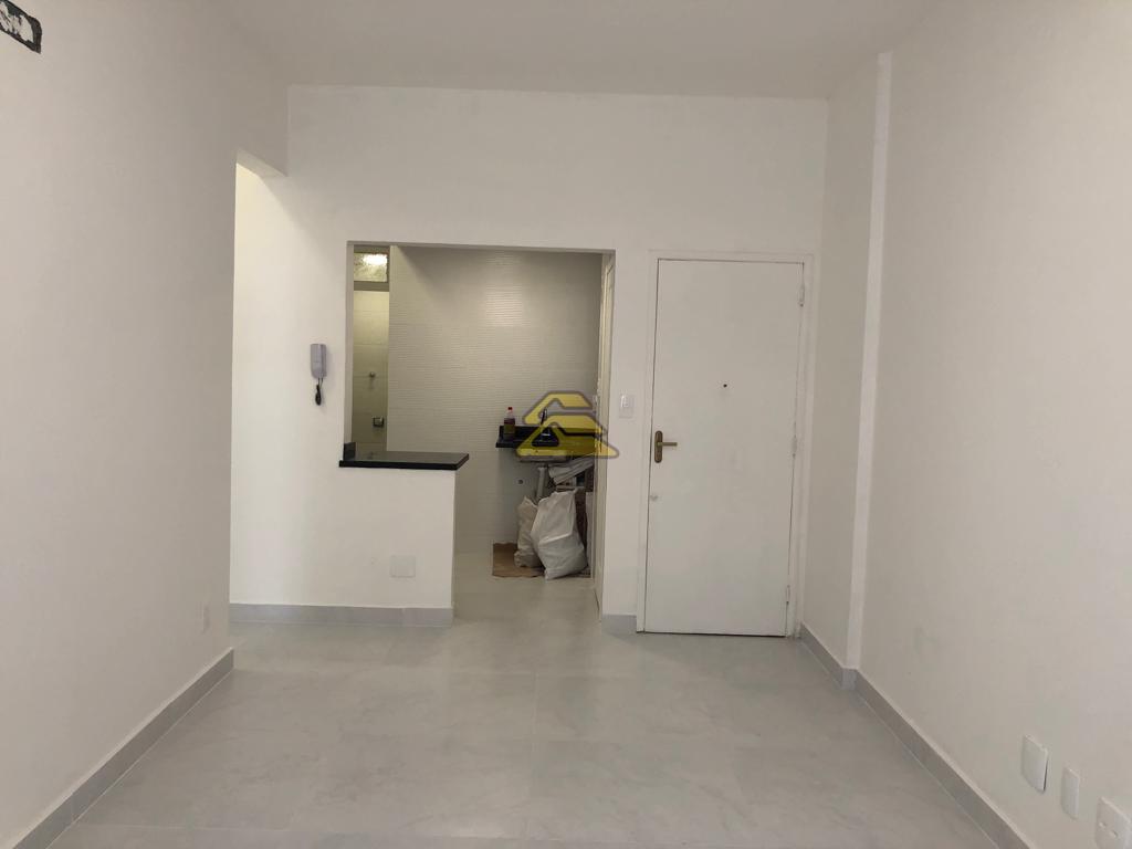 Apartamento à venda com 1 quarto, 50m² - Foto 8