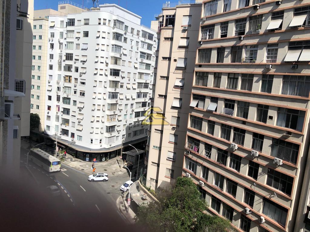 Apartamento à venda com 1 quarto, 50m² - Foto 19