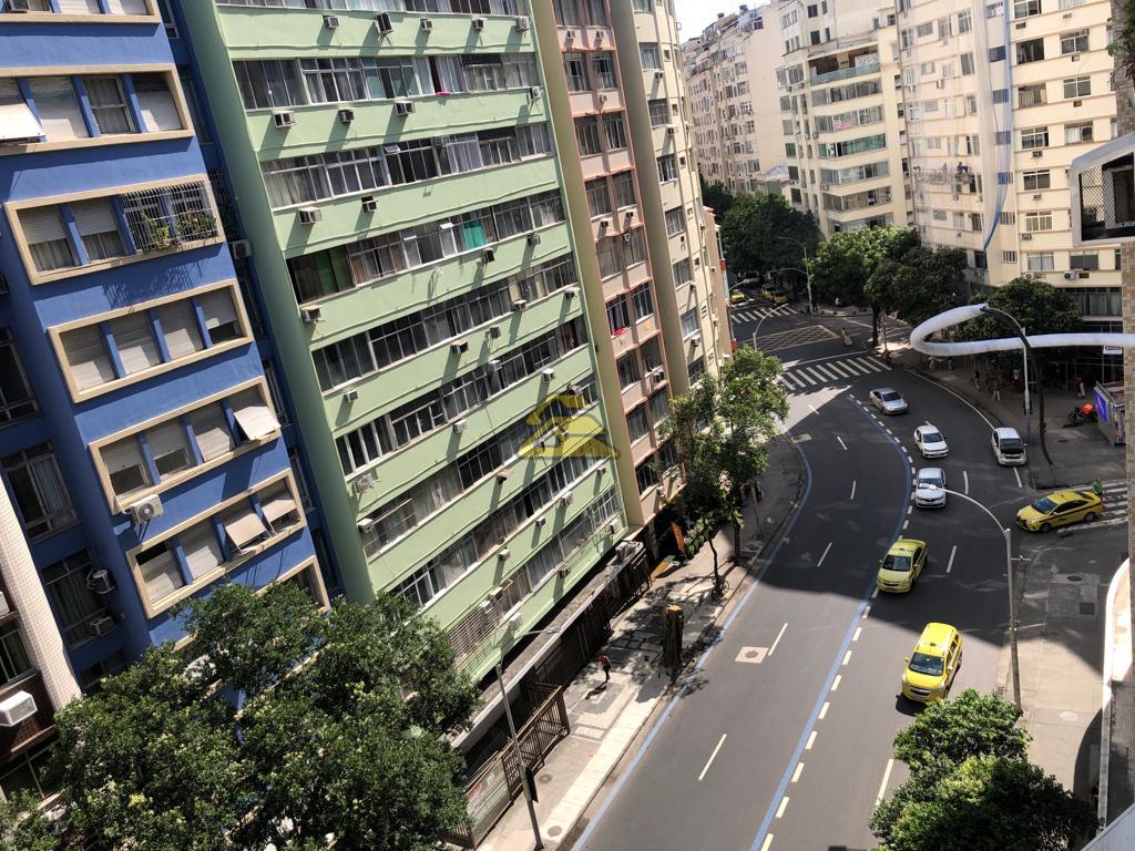 Apartamento à venda com 1 quarto, 50m² - Foto 20