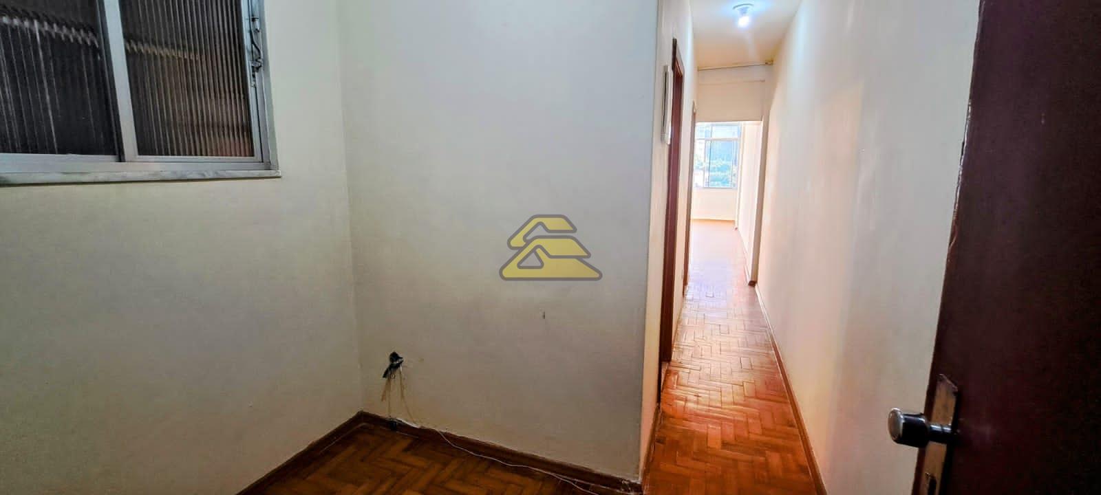 Apartamento à venda com 1 quarto, 41m² - Foto 4