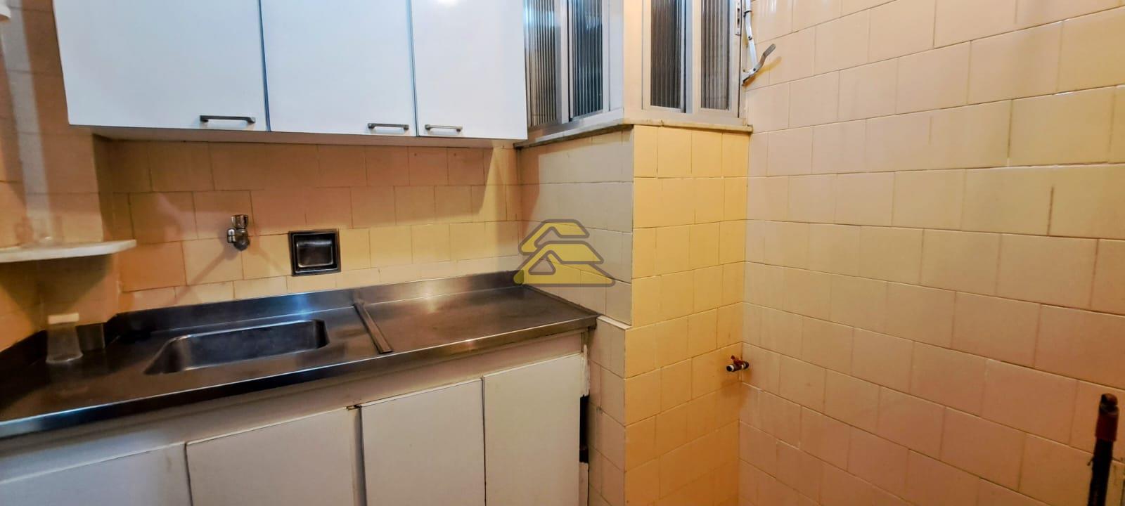 Apartamento à venda com 1 quarto, 41m² - Foto 10