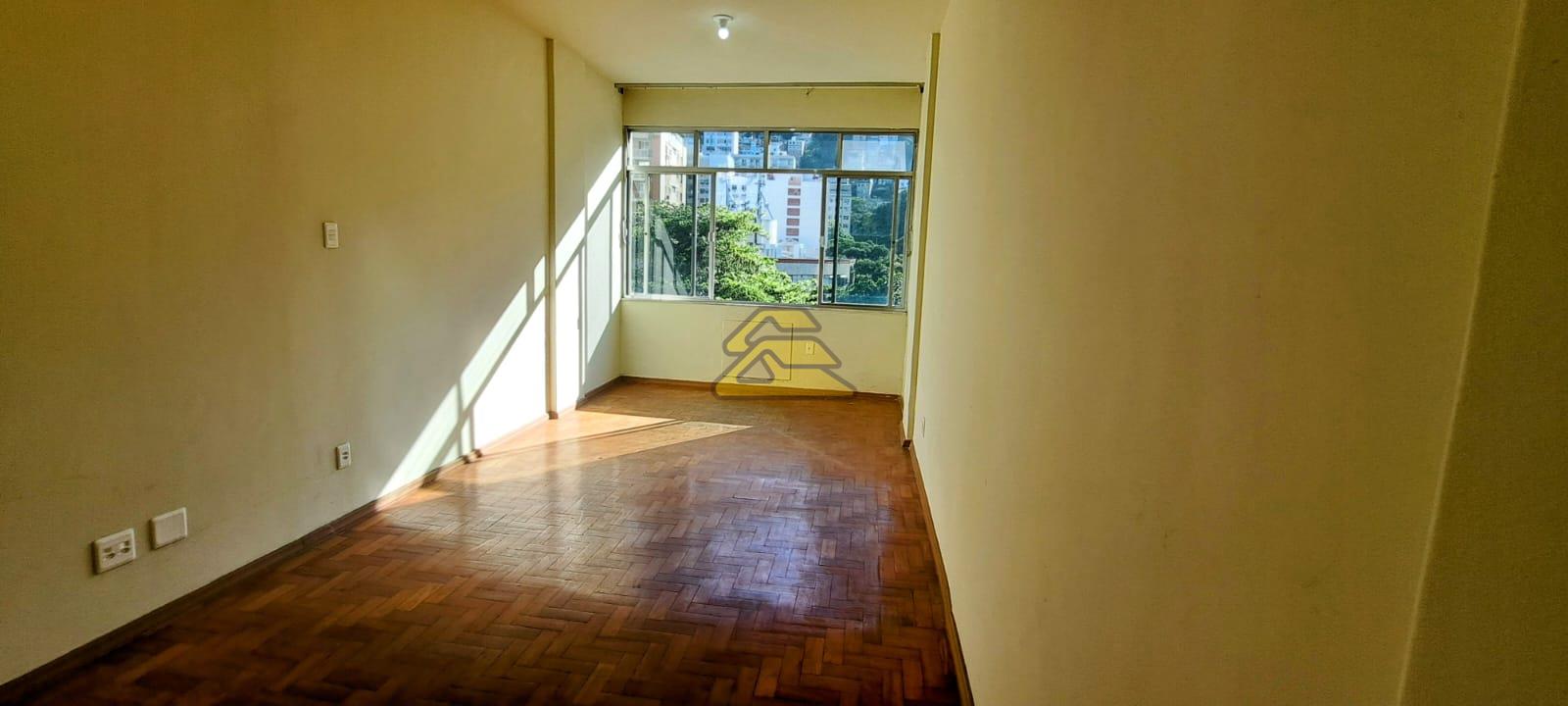 Apartamento à venda com 1 quarto, 41m² - Foto 1