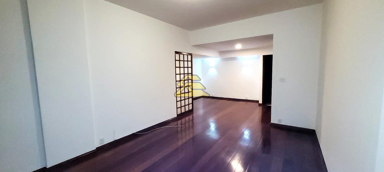 Apartamento à venda com 3 quartos, 126m² - Foto 4