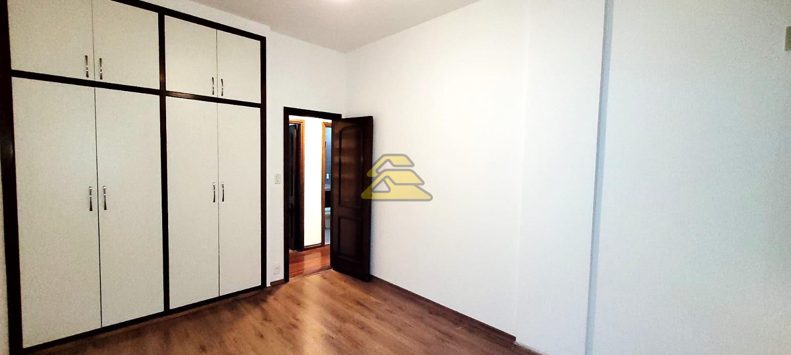 Apartamento à venda com 3 quartos, 126m² - Foto 11