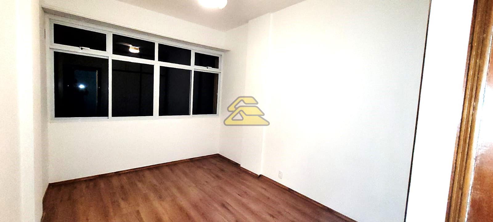 Apartamento à venda com 3 quartos, 126m² - Foto 13