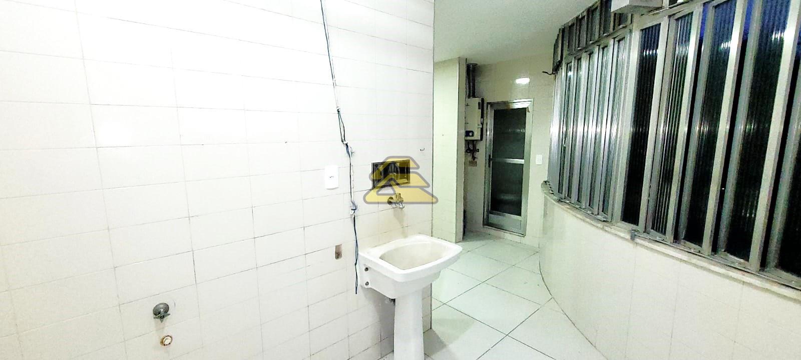 Apartamento à venda com 3 quartos, 126m² - Foto 22