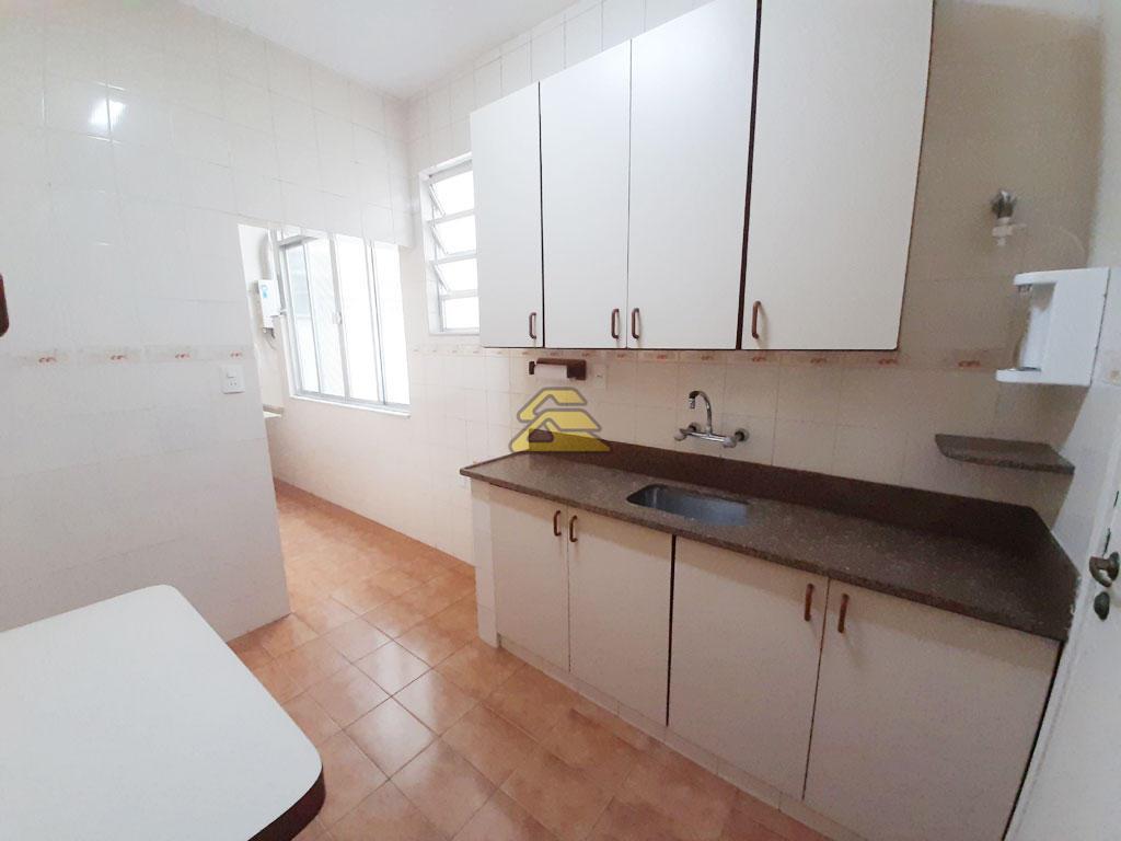 Apartamento à venda com 3 quartos, 97m² - Foto 11