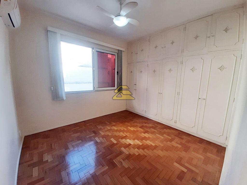 Apartamento à venda com 3 quartos, 97m² - Foto 5