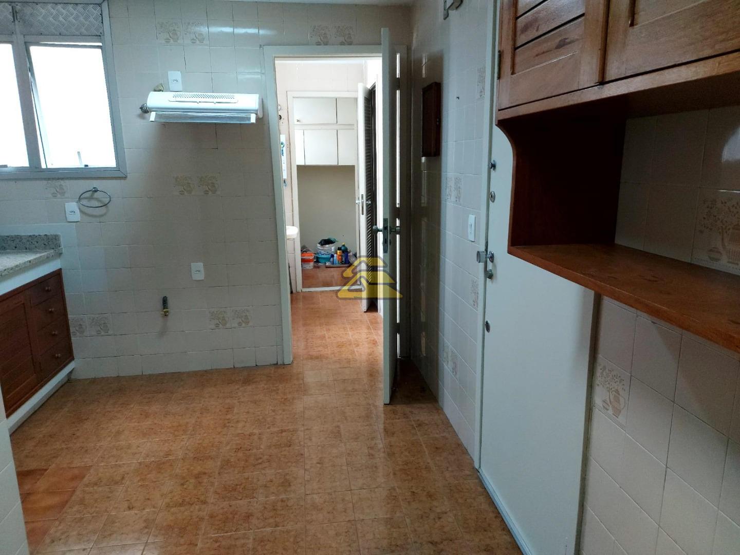 Apartamento à venda com 3 quartos, 104m² - Foto 10