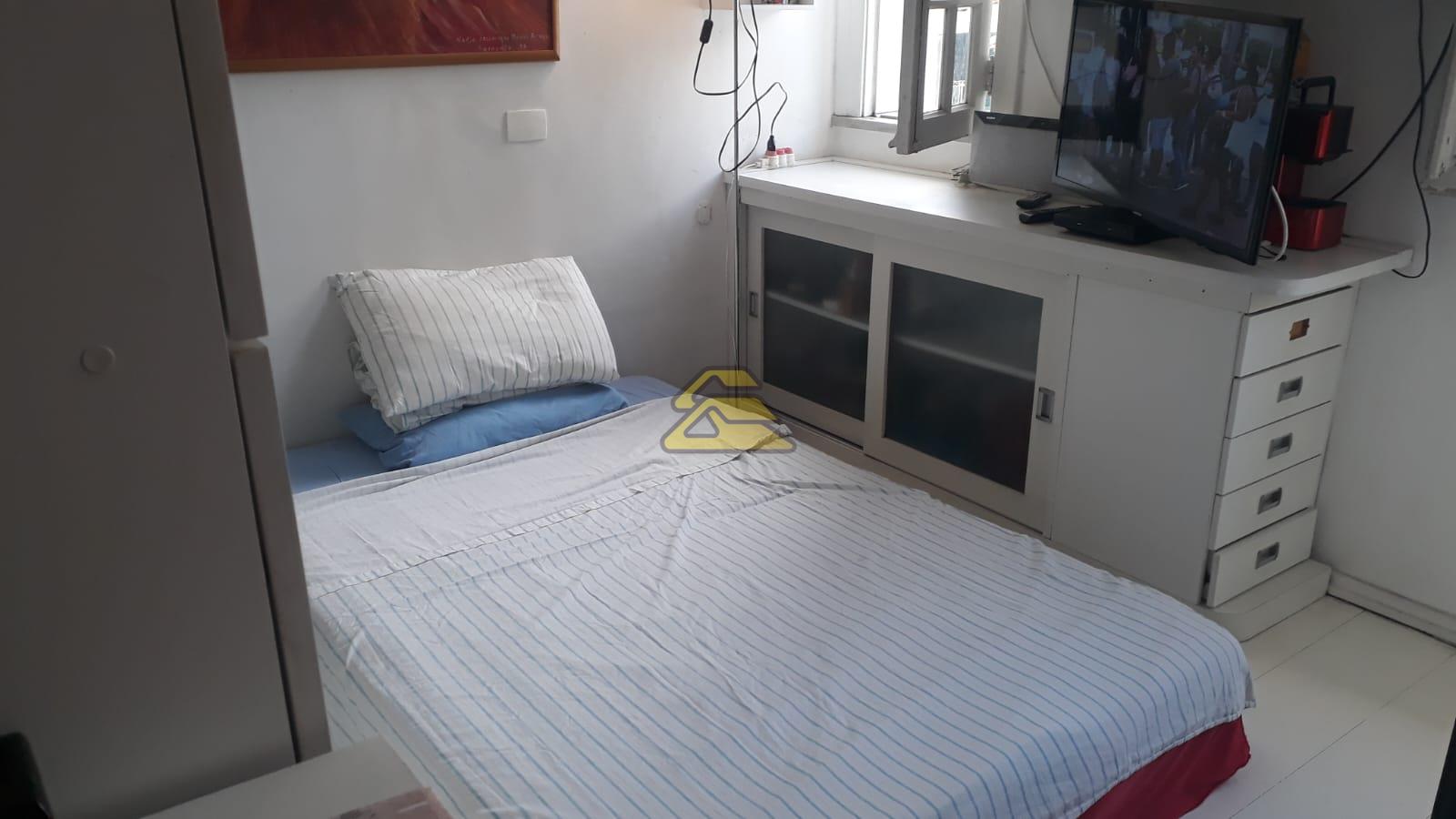 Apartamento à venda com 3 quartos, 151m² - Foto 27