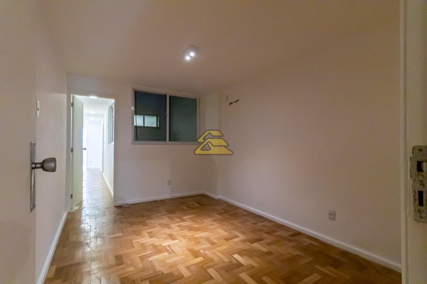 Apartamento à venda com 4 quartos, 330m² - Foto 16