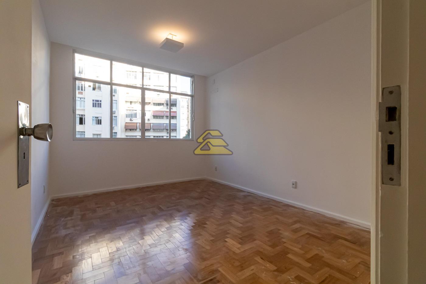 Apartamento à venda com 4 quartos, 330m² - Foto 9