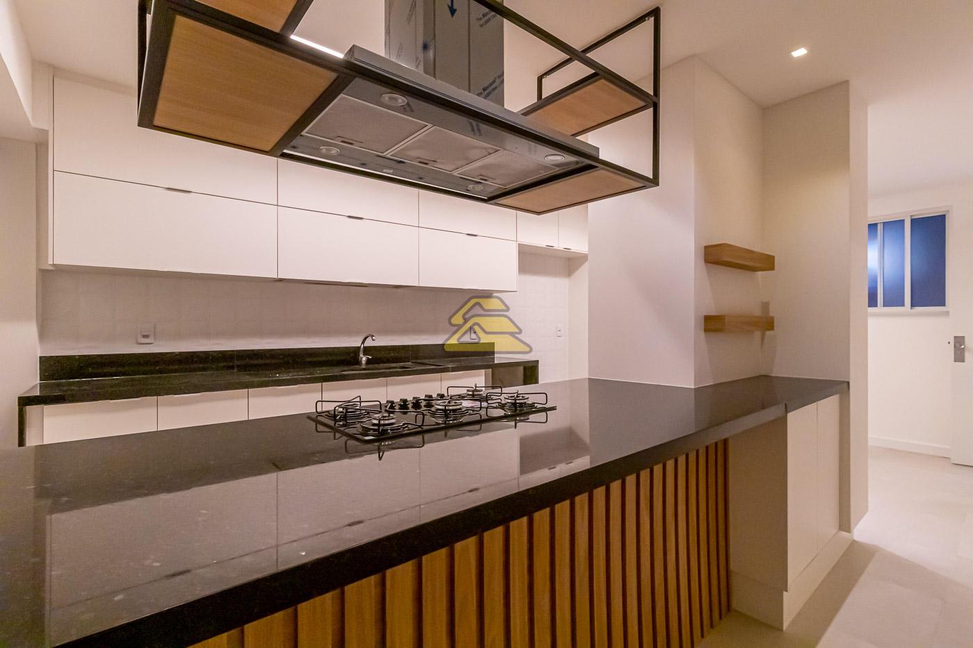 Apartamento à venda com 4 quartos, 330m² - Foto 21