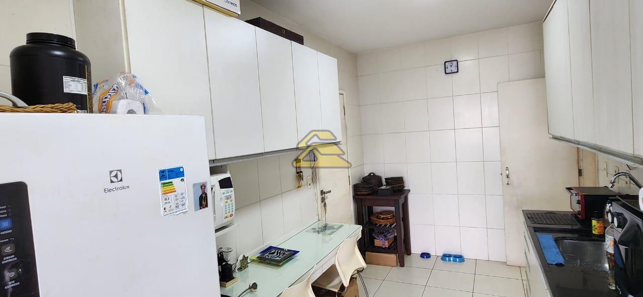 Apartamento à venda com 2 quartos, 94m² - Foto 27