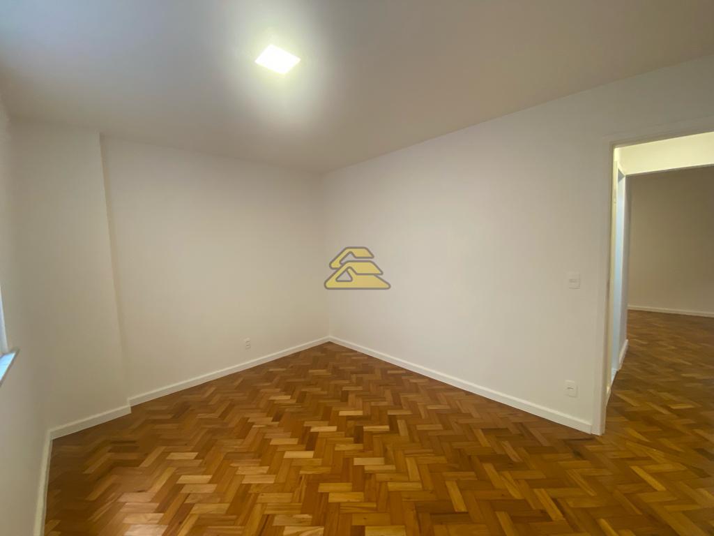 Apartamento à venda com 4 quartos, 120m² - Foto 9